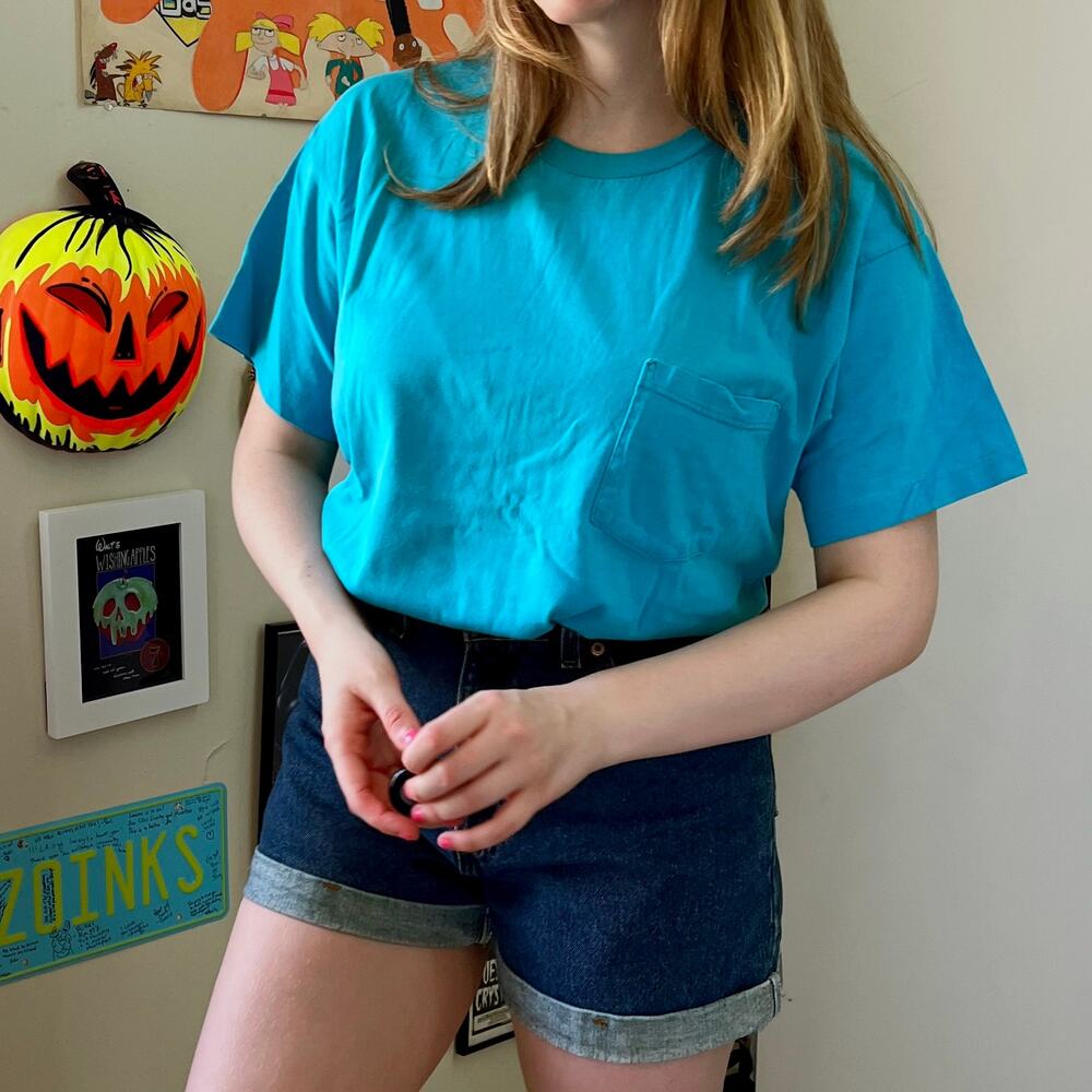 Vintage 1990s Cheetah by Mervyn's Turquoise Pocket Tee Size Large